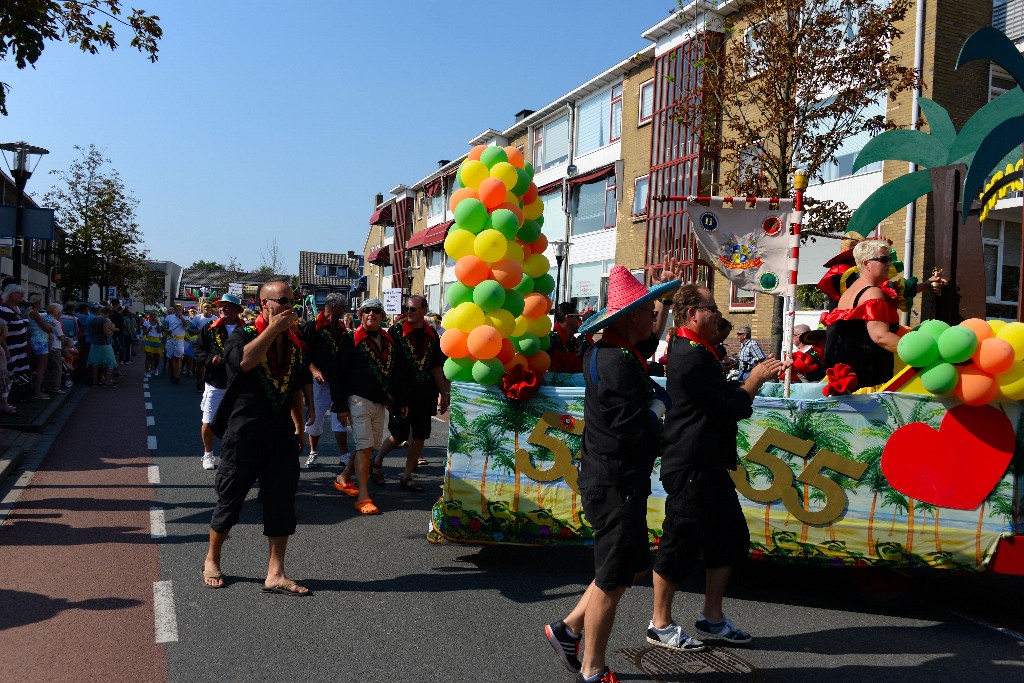 ../Images/Zomercarnaval Noordwijkerhout 083.jpg